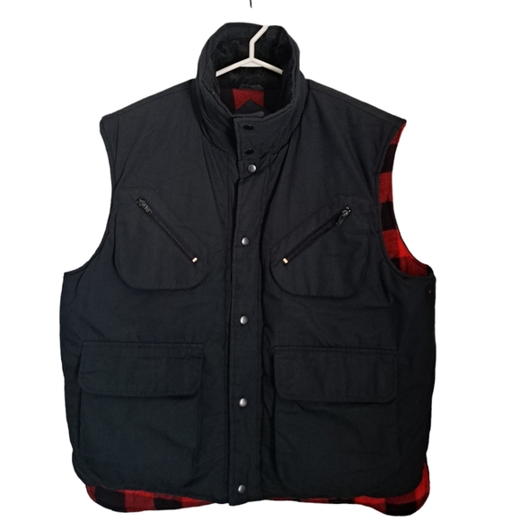 VTG IN CROWD by Celebration men's vest buffalo plaid lining rustic black red LG - Picture 2 of 10